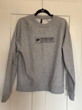 Fabletics Men's Heather Gray Crewneck with Logo Patch